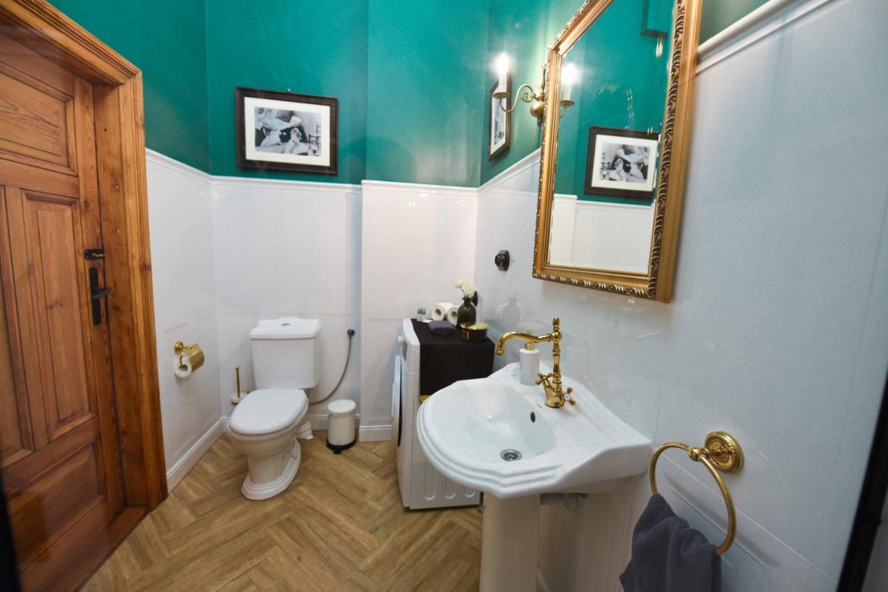 Wilhelmstadt Apartment 60M - Parking Stary Toruń Kültér fotó